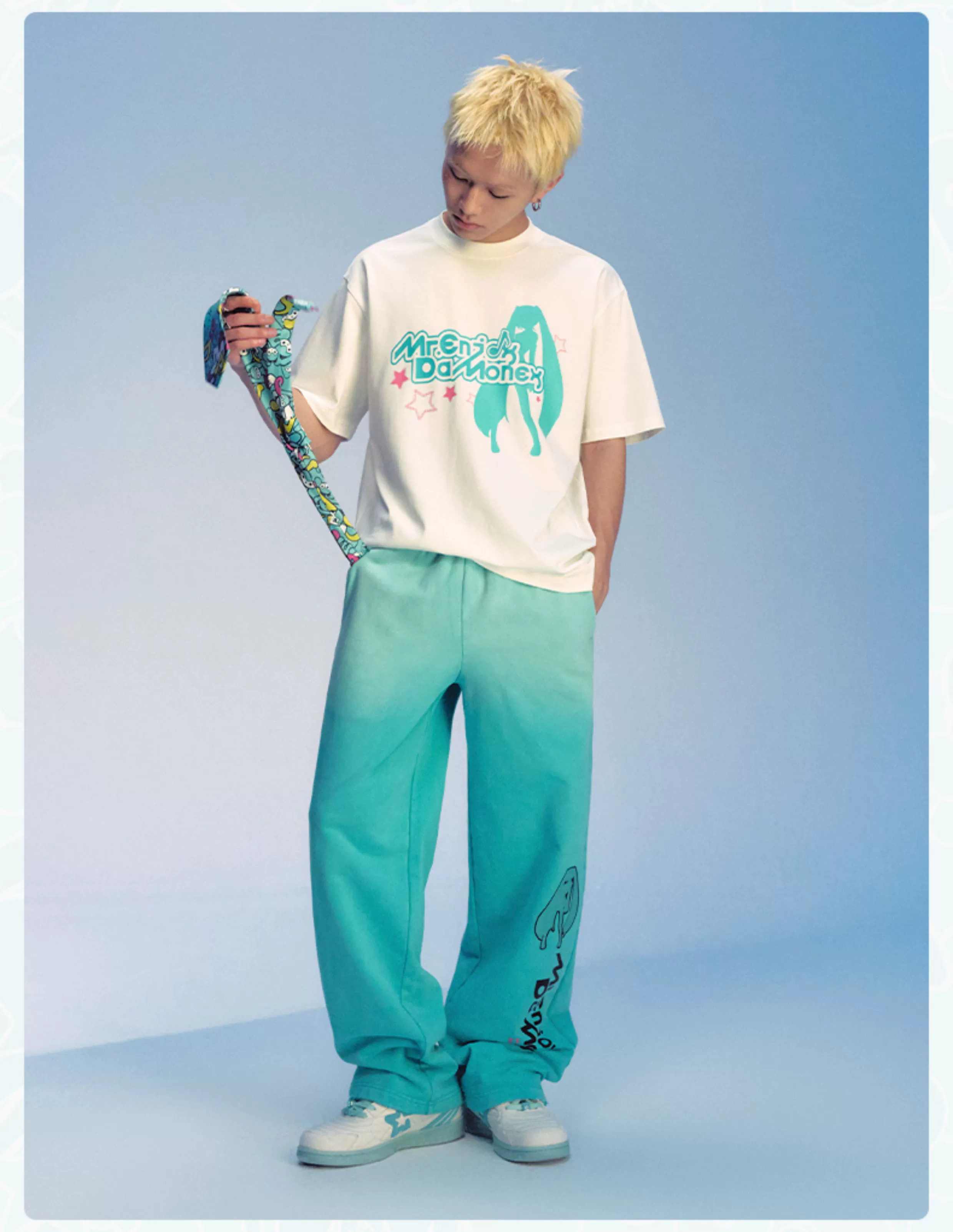 Official Licensed Hatsune Miku Silhouette Graphic T-Shirt – Summer Short-Sleeve Tee - Image 4