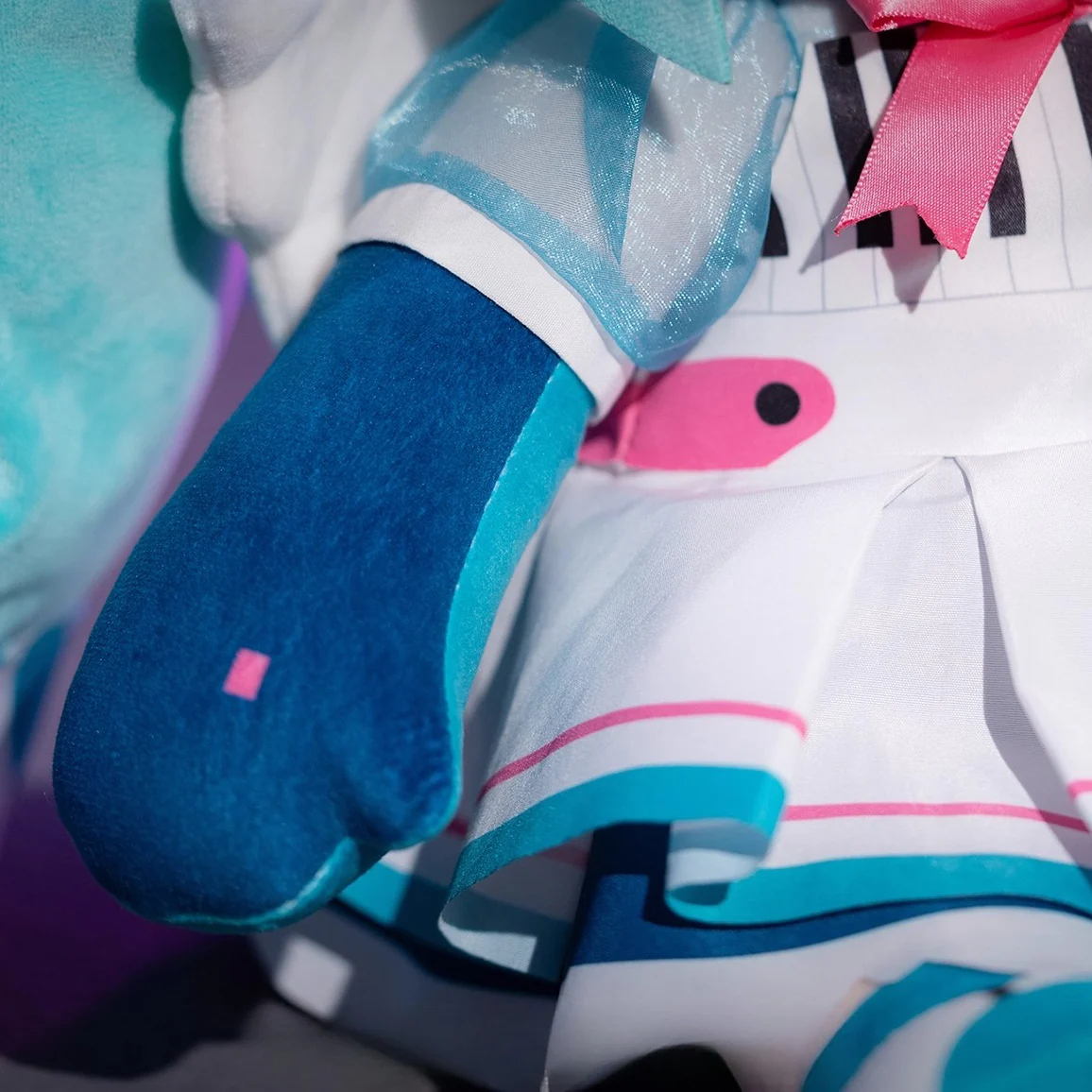 Official Licensed Hatsune Miku Synthwave Wings Sitting  – 40cm Large Plush Toy - Image 3