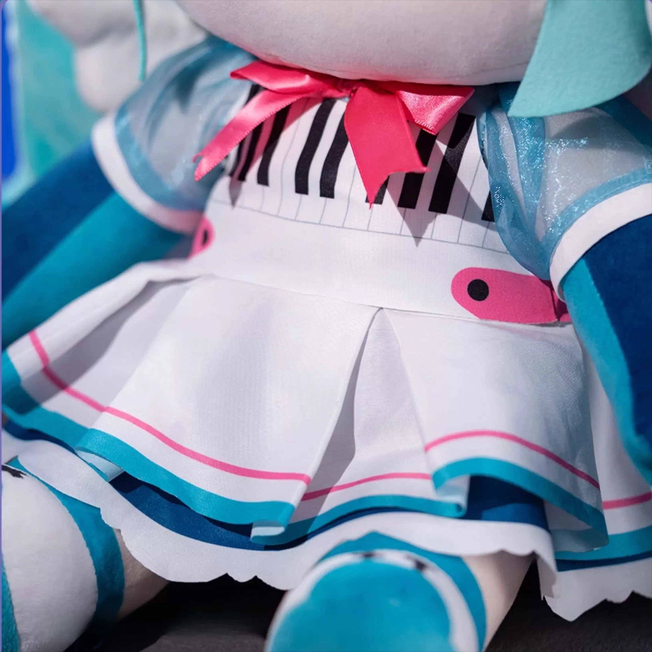Official Licensed Hatsune Miku Synthwave Wings Sitting  – 40cm Large Plush Toy - Image 4