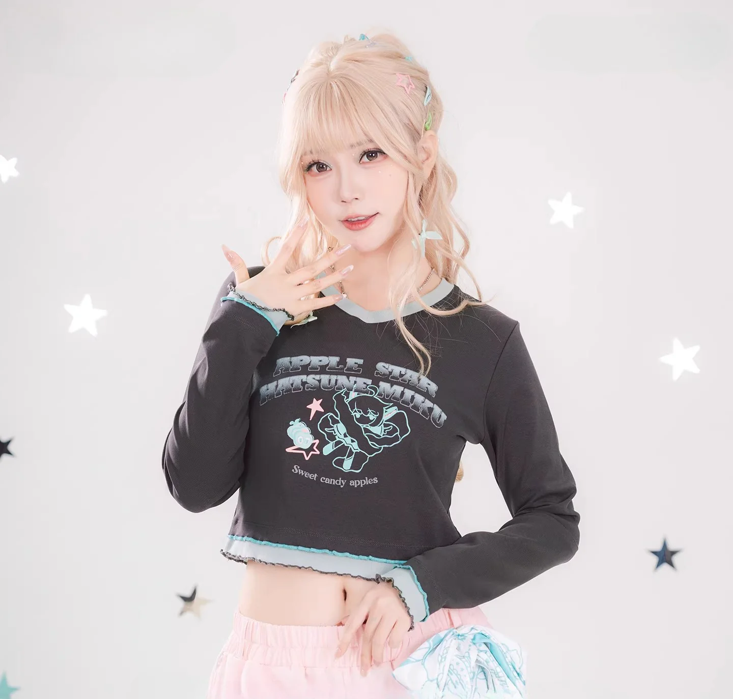 Official Hatsune Miku Y2K Ice Candy Long Sleeve V-Neck Cropped Top – Slim Fit Streetwear - Image 3