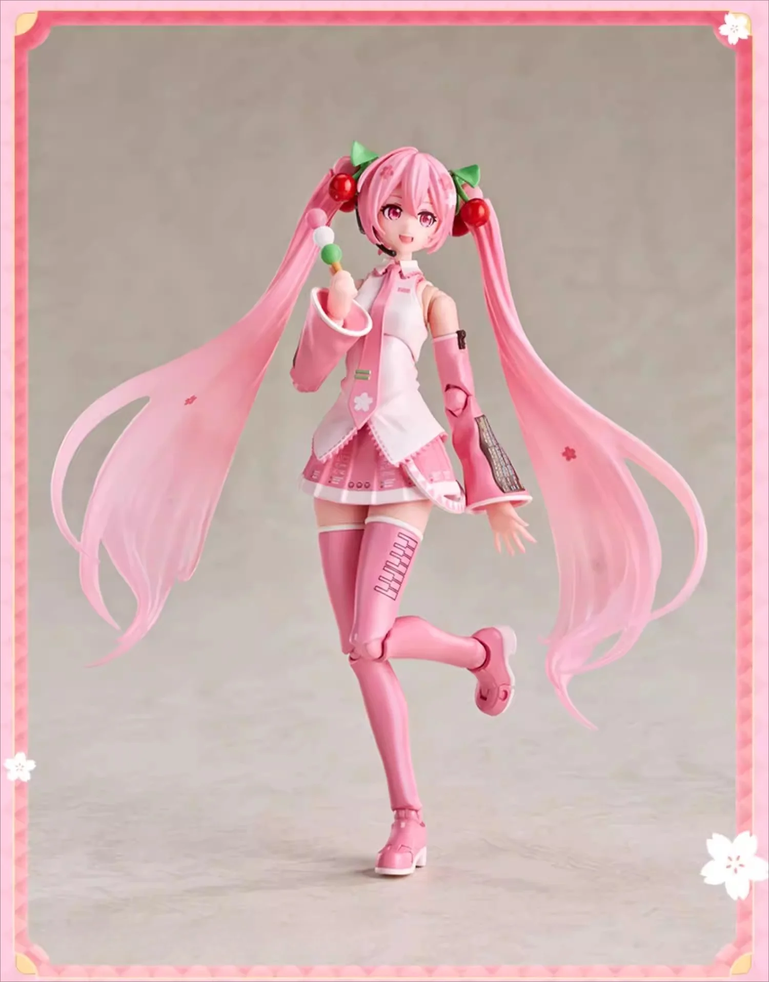 Official Sakura Miku “Miracle Ver.” Figure – Adjustable poses, with multiple buildable accessories. - Image 9