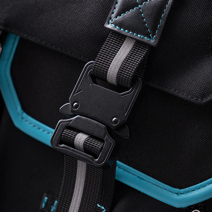 Officially Licensed Hatsune Miku 2023 Functional Series Backpack - Image 6