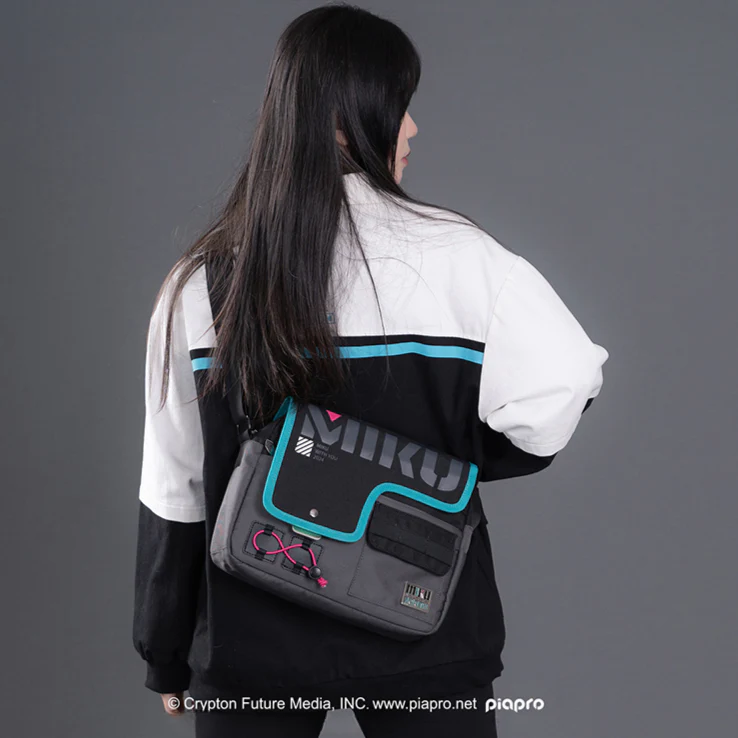 Officially Licensed Hatsune Miku 2024 Concert Messenger Bag - Image 4