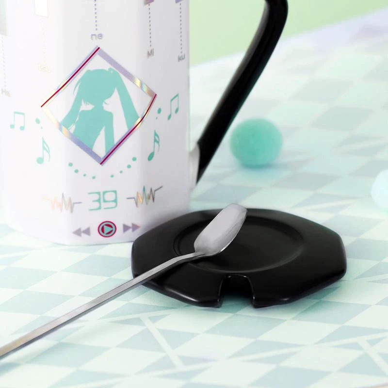Officially Licensed Hatsune Miku Faceted Ceramic Mug - Image 3