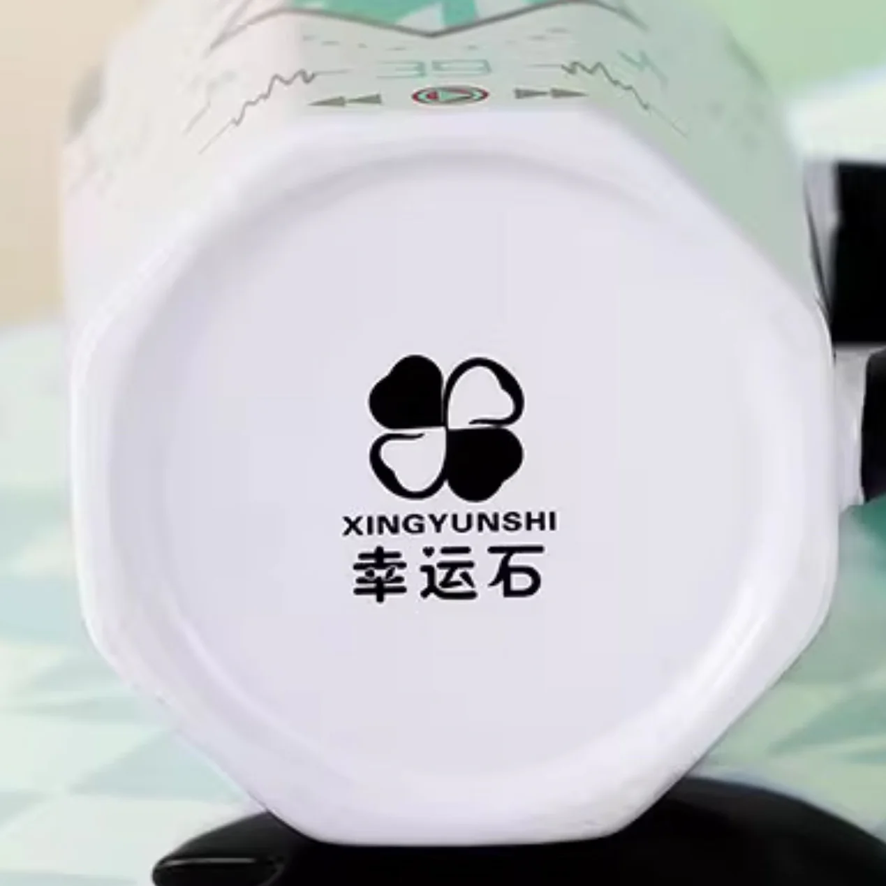 Officially Licensed Hatsune Miku Faceted Ceramic Mug - Image 6