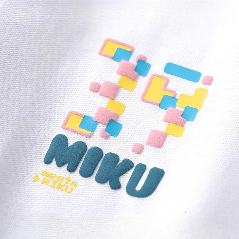 Official Licensed Hatsune Miku Retro & Future Graphic Short Sleeve T-Shirt – Crew Neck - Image 3