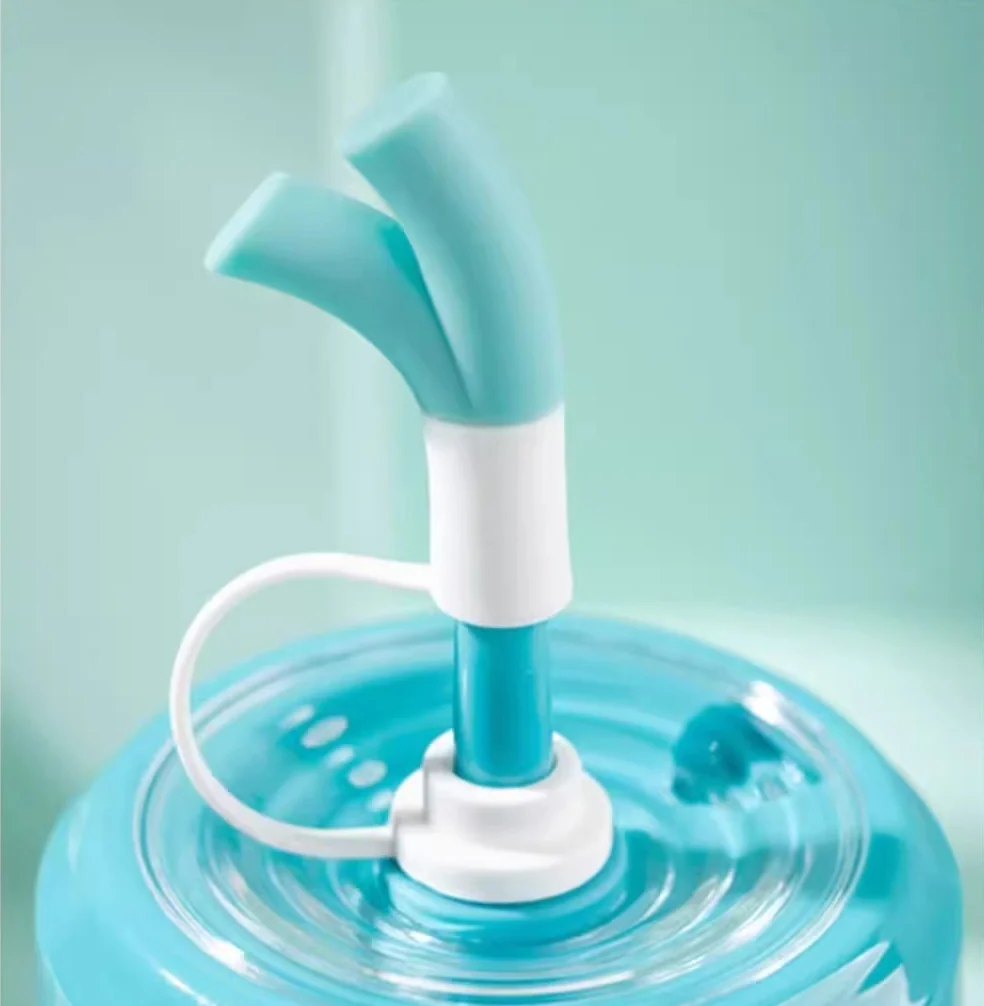 Officially Licensed Hatsune Miku Portable Straw Bottle - Image 5