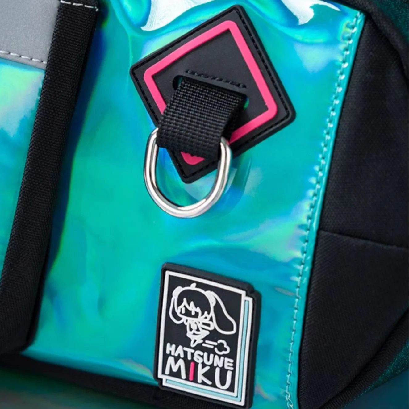 Officially Licensed Hatsune Miku Run Series Outdoor Chest Bag - Image 2