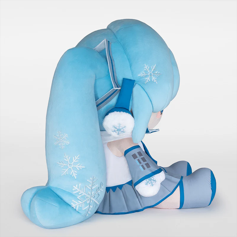 Officially Licensed TAITO VOCALOID Hatsune Miku Snow Miku Super Extra-Large Plush – Bilibili Exclusive - Image 3